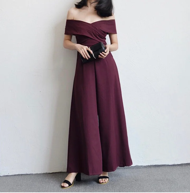 Off The Shoulder Pleated Solid Jumpsuit