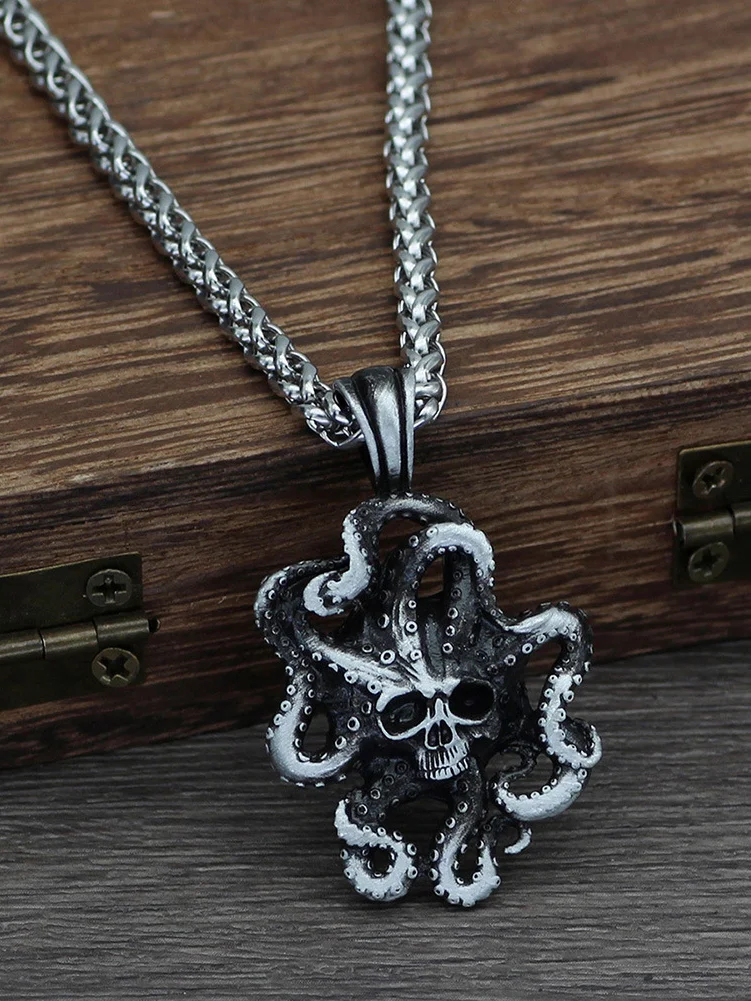 Men's Retro Cthulhu Skull Octopus Tentacles Pendant Necklace