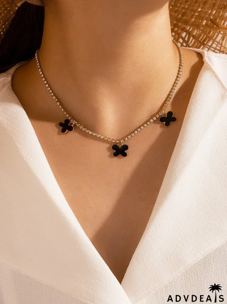 Rhinestone Decor Necklace