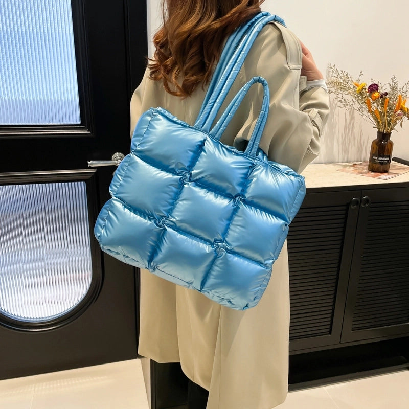 Women’s Large Cloth Solid Color Elegant Streetwear Sewing Thread Square Zipper Shoulder Bag