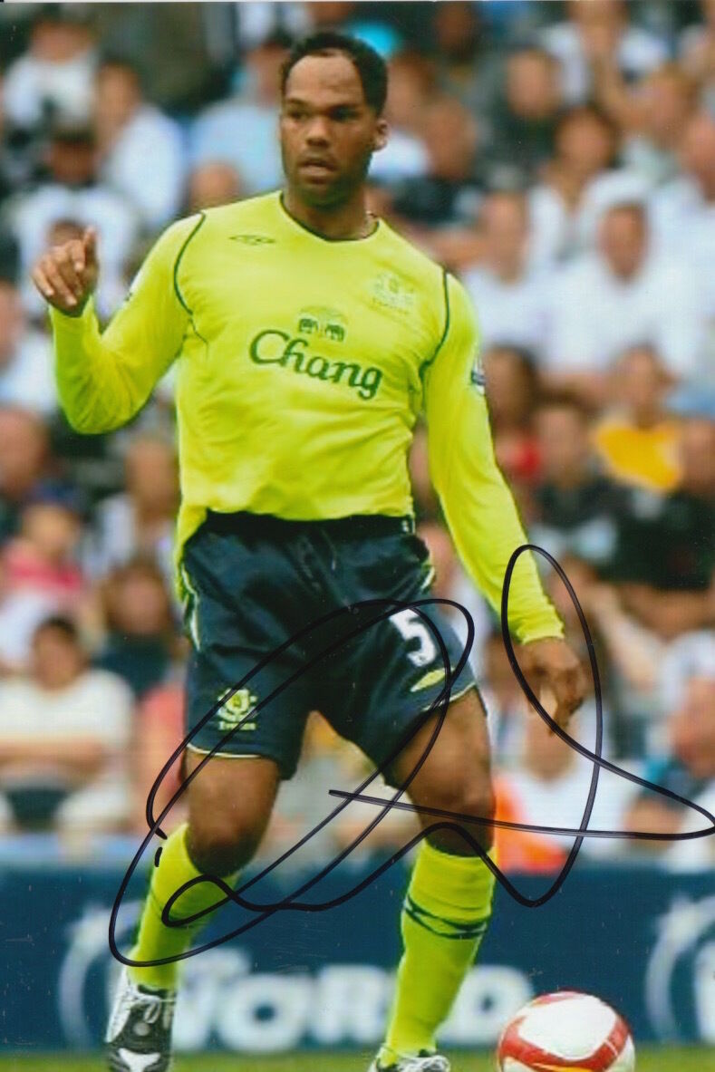 EVERTON HAND SIGNED JOLEON LESCOTT 6X4 Photo Poster painting.