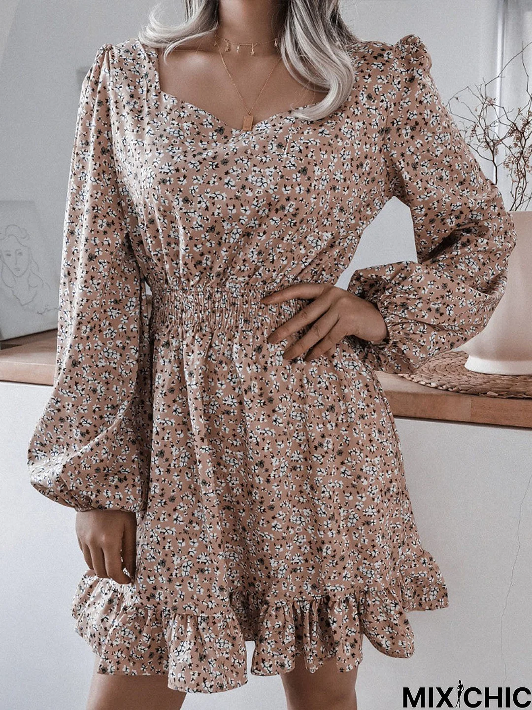 Daily Floral Long Sleeve Dress