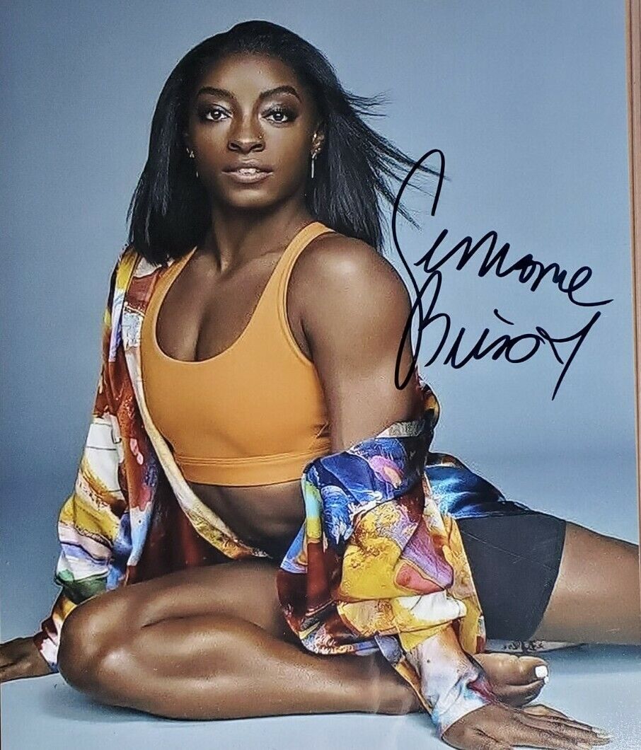 Simmone Biles Authentic Autographed 8x10 Photo Poster painting w/ COA