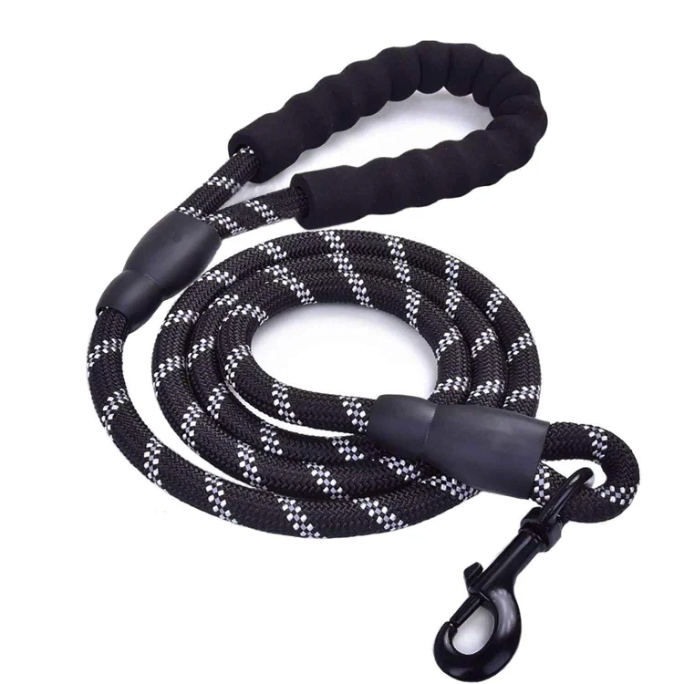 5FT Strong Dog Leash with Comfortable Padded Handle and Highly Reflective Threads Dog Leashes for Medium and Large Dogs