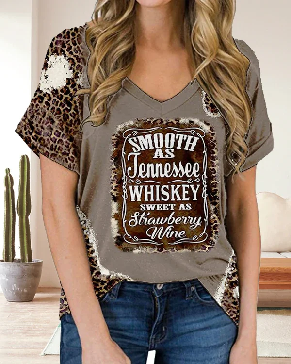 Smooth As Tennessee Whisky Sweet As Strawberry Wine V-Neck Print Short Sleeve T-shirt
