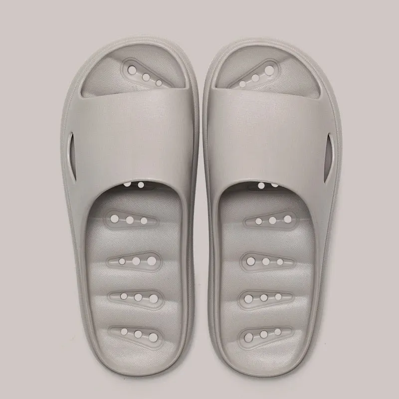 2021 Family Home Womens Slippers Summer Indoor Slippers Soft Sole Shoes Non-Slip Platform House Ladies mans Bathroom Slippers