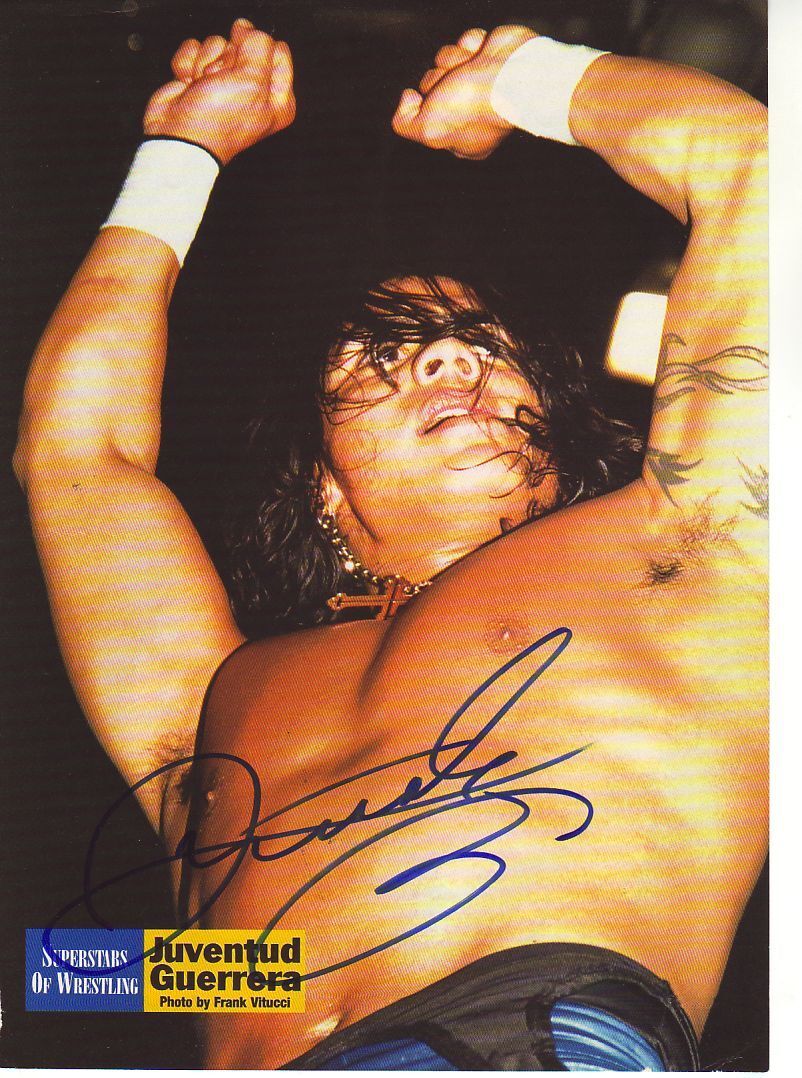 WWE WWF JUVENTUD GUERRERA AUTOGRAPHED HAND SIGNED 8X10 Photo Poster painting WRESTLING PICTURE