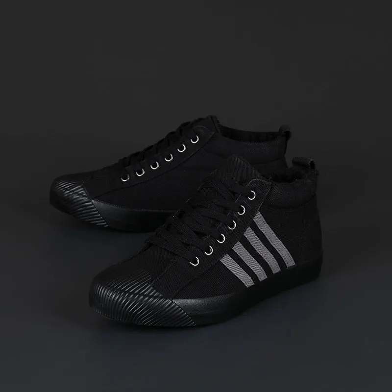 Winter New Men Canvas Shoes Quality Breathable Hard-wearing Sneakers Comfort Plush Warm Lined Footwear Fashion Casual Lace-up