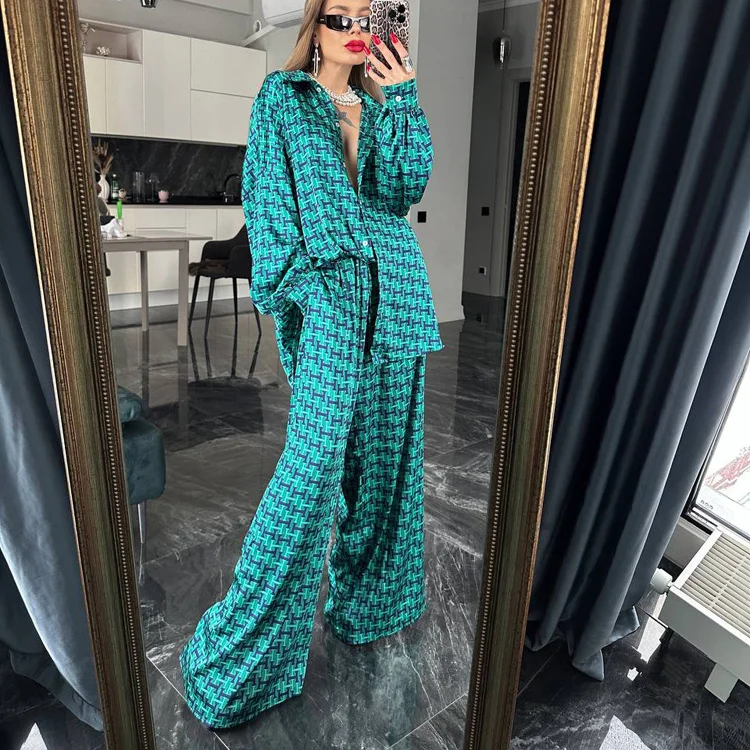 Brownm Brownm Spring / Summer 2024 Women's Wear With A Long-Sleeved Shirt Wide Leg Pants Letter Print Suit