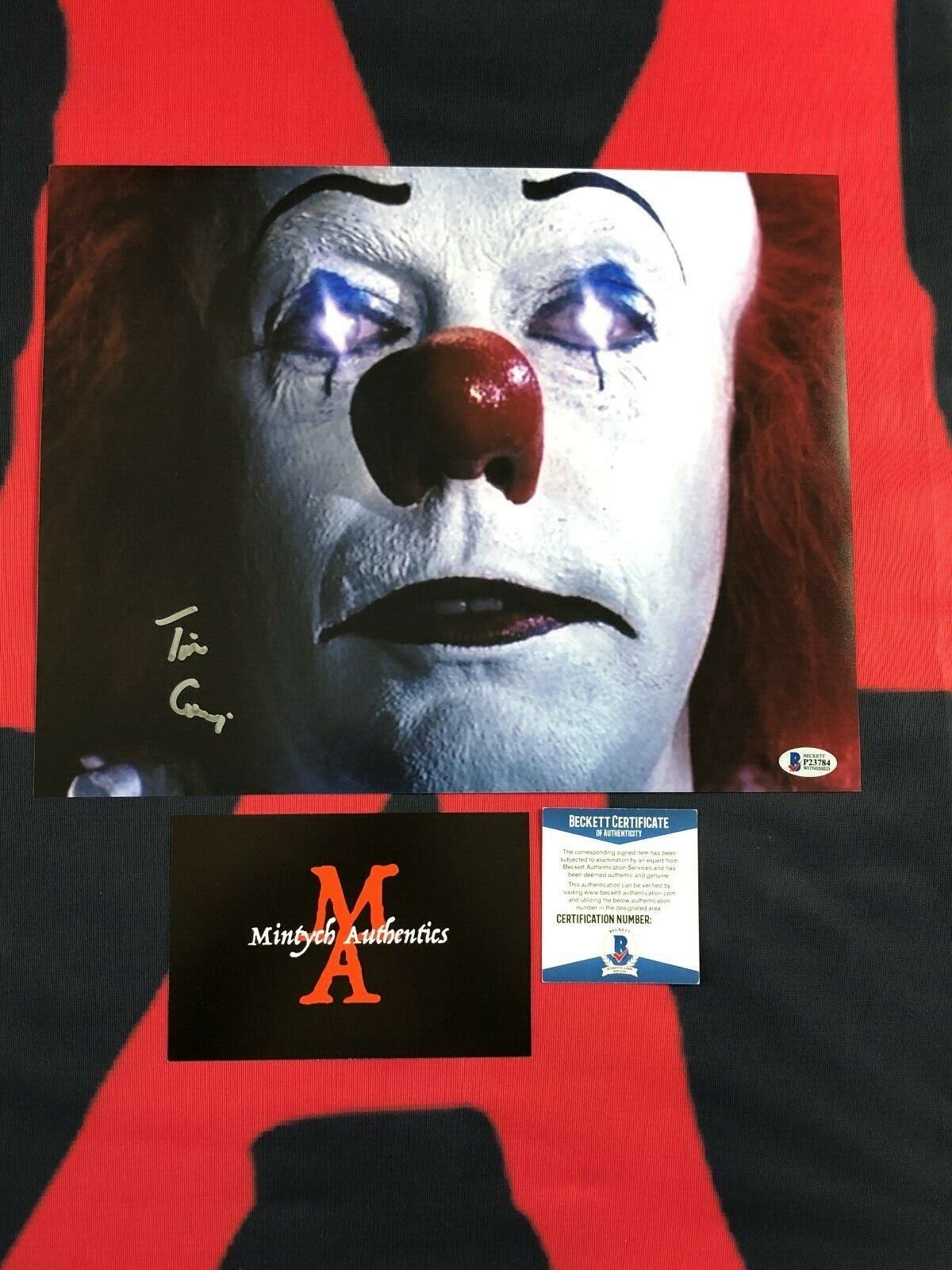 TIM CURRY AUTO SIGNED 11x14 Photo Poster painting! PENNYWISE! IT! HORROR! BECKETT AUTHENTIC!