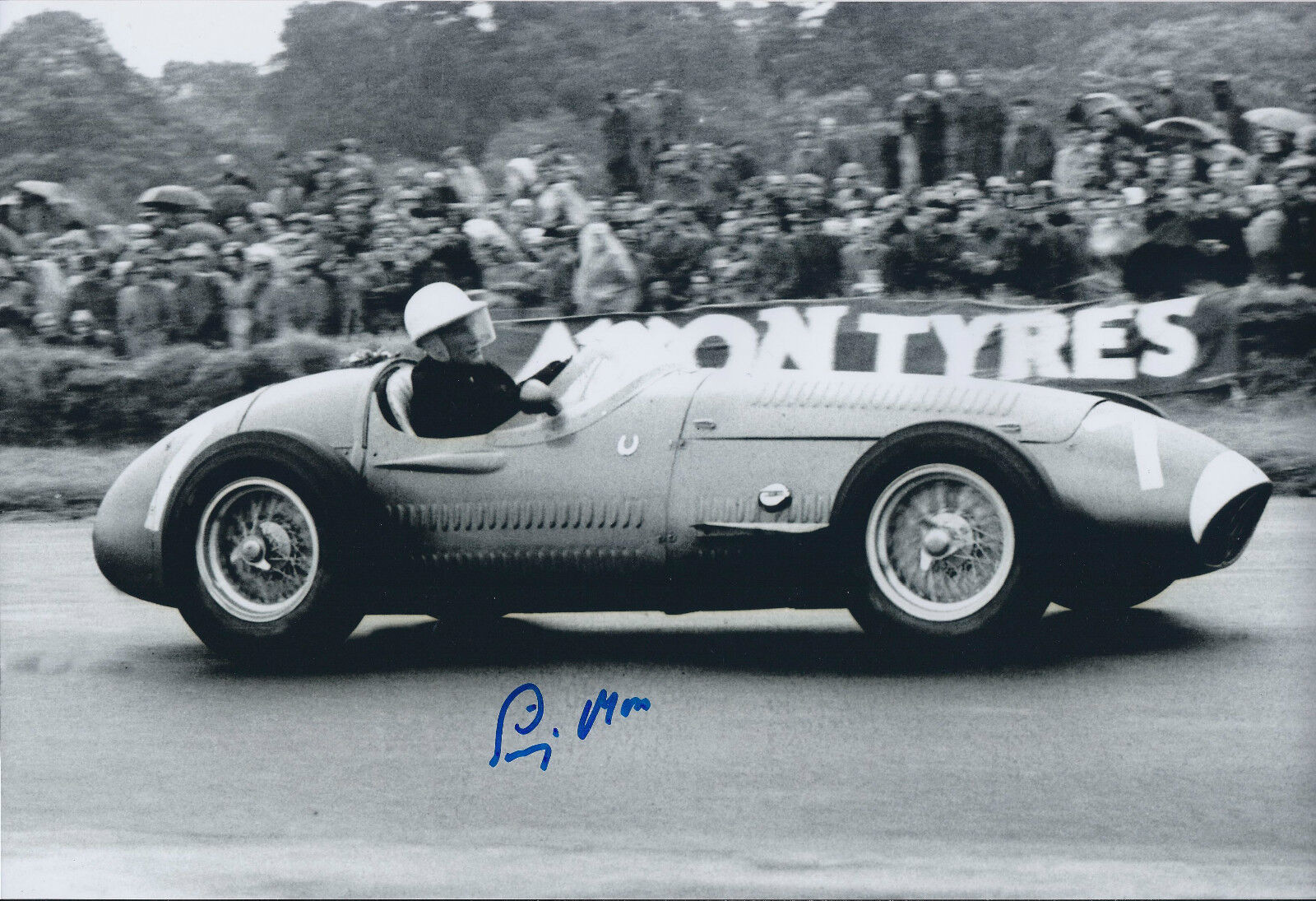 Stirling MOSS SIGNED 12x8 Photo Poster painting AFTAL COA Autograph Private Signing RARE