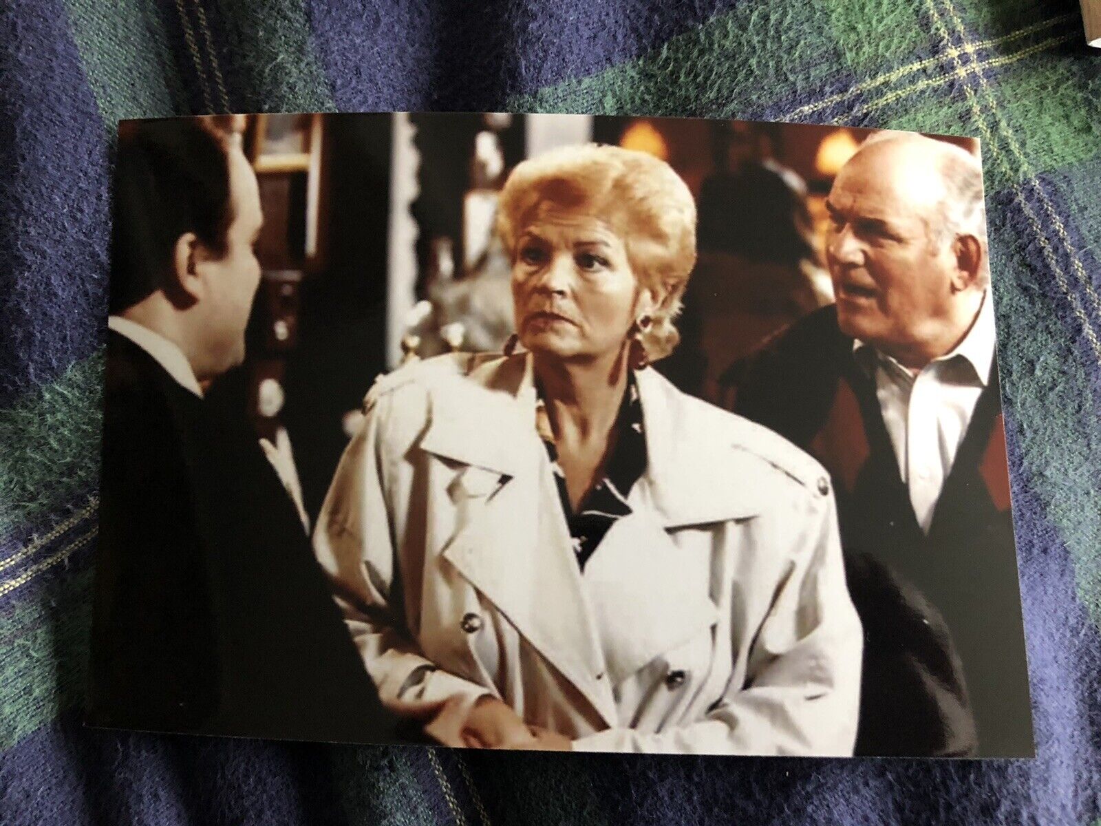 PAM ST CLEMENT & TONY CAUNTER (EASTENDERS) UNSIGNED Photo Poster painting- 6x4”