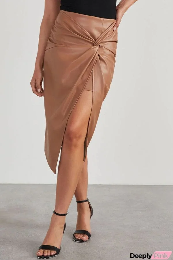 Like Wow Leather Twist Zip Skirt