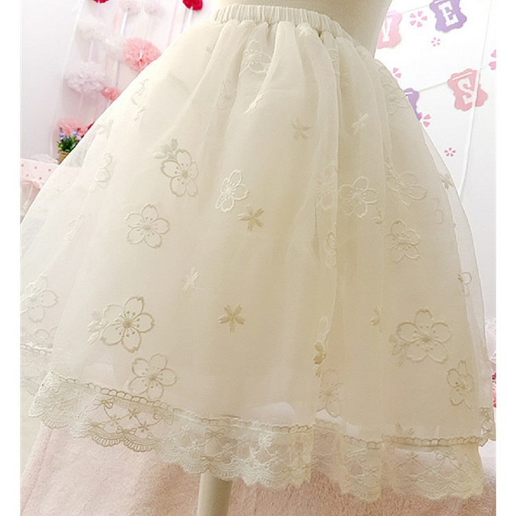 Black/White Lolita Sakura Pattern Lace Skirt SP165484