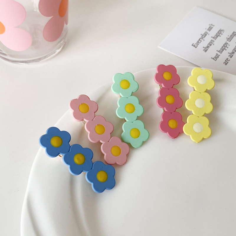 DANISH PASTEL FLOWER HAIR CLIPS (5 PCS)