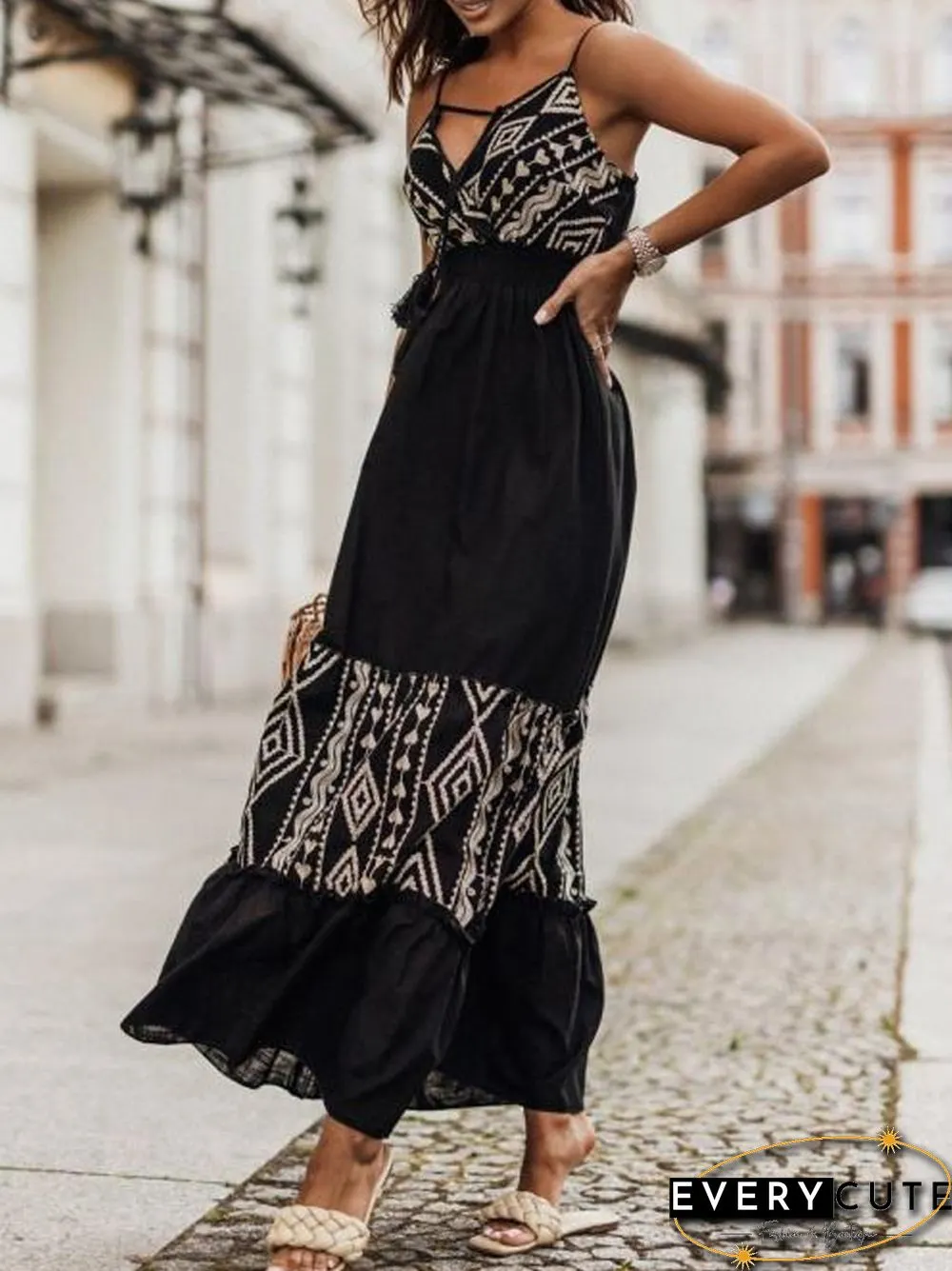 Fashion Embroidery Printed Bohe Sling Dress Women Sexy Off Shoulder Waist Slim Party Dress Summer Elegant Backless Beach Dresses