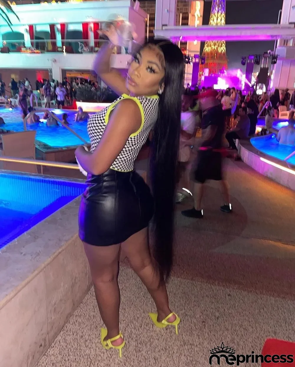 Black Leather Mid-Waist Mini Skirt