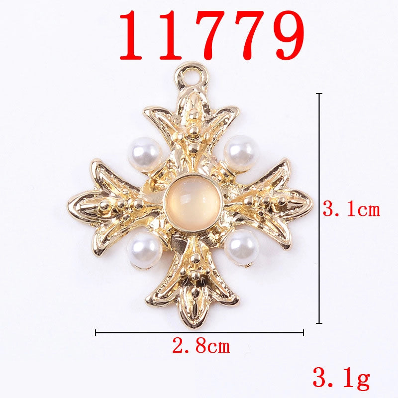 10 PCS/Package 13*26mm 21*26mm 31*37mm Alloy Crystal Pearl Cross Jewelry Accessories Pendant