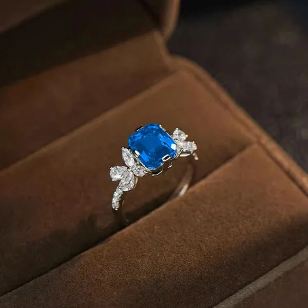 Sterling Silver Vintage Zirconia Temperament Bow Ring