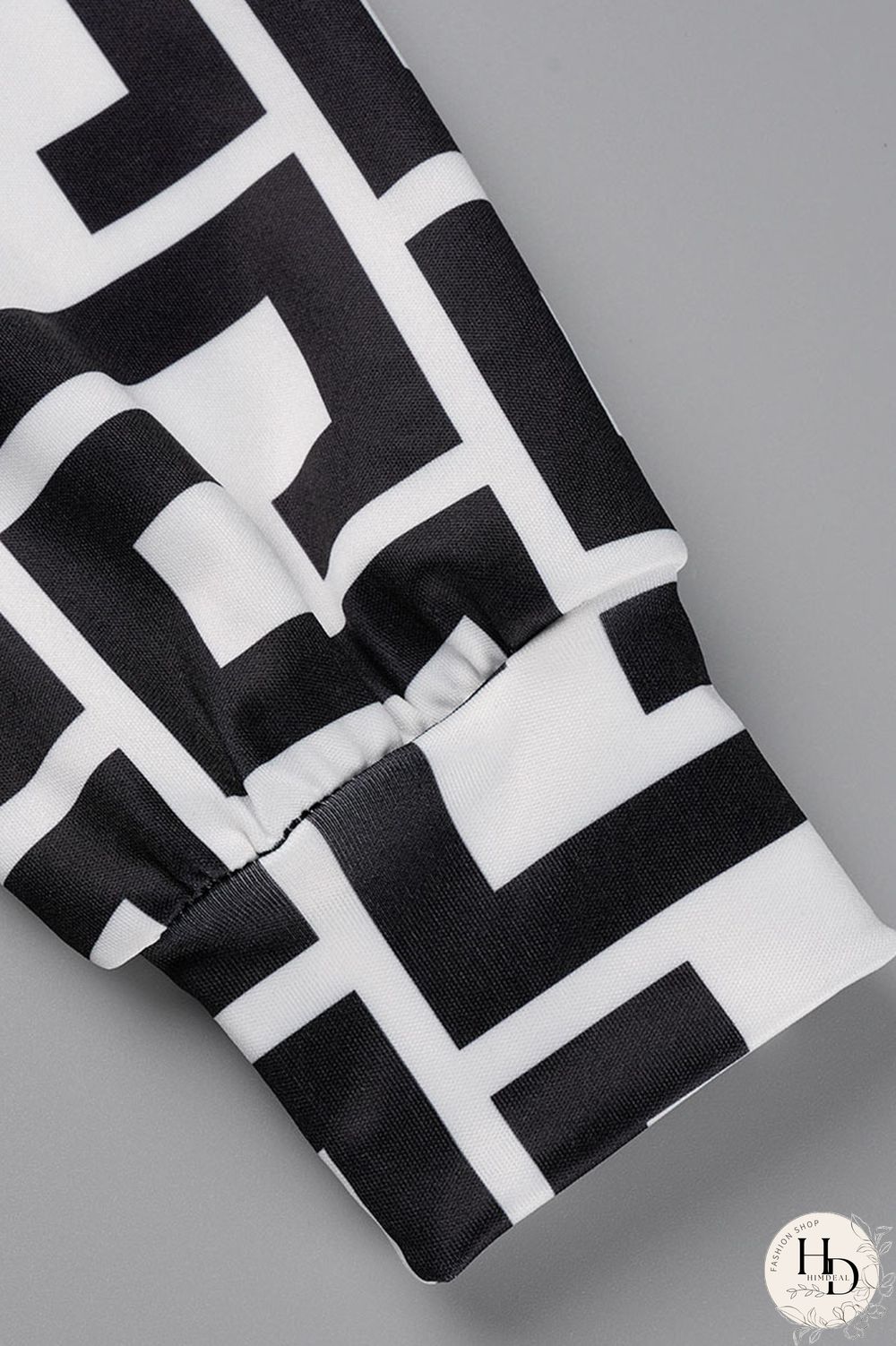 Black And White Casual Print Asymmetrical Half A Turtleneck Long Sleeve Two Pieces