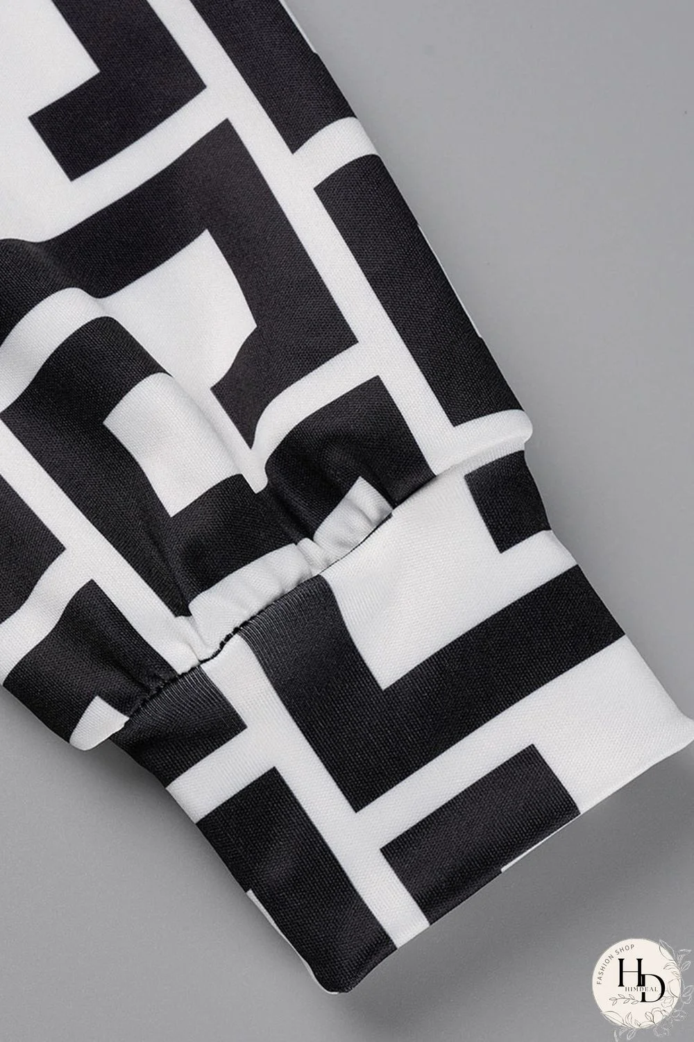 Black And White Casual Print Asymmetrical Half A Turtleneck Long Sleeve Two Pieces