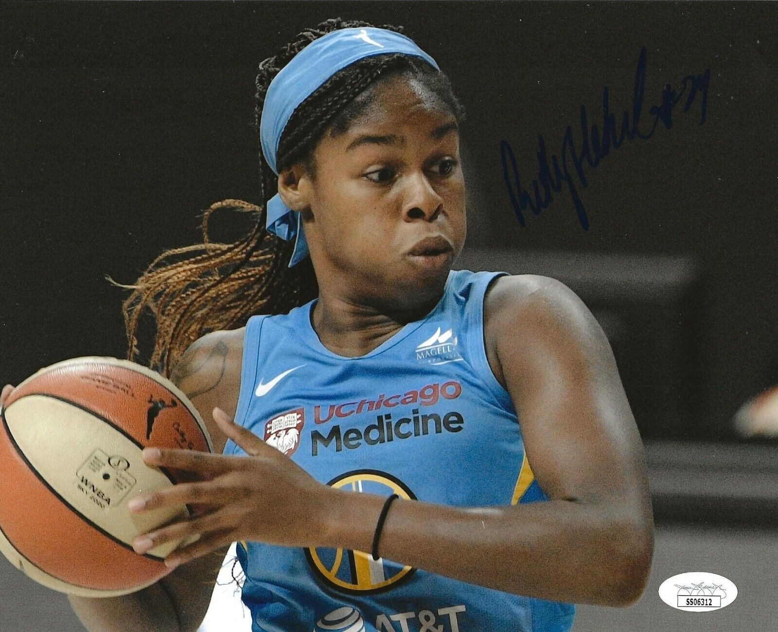 Ruthy Hebard Oregon signed Chicago Sky 8x10 Photo Poster painting autographed 2 JSA