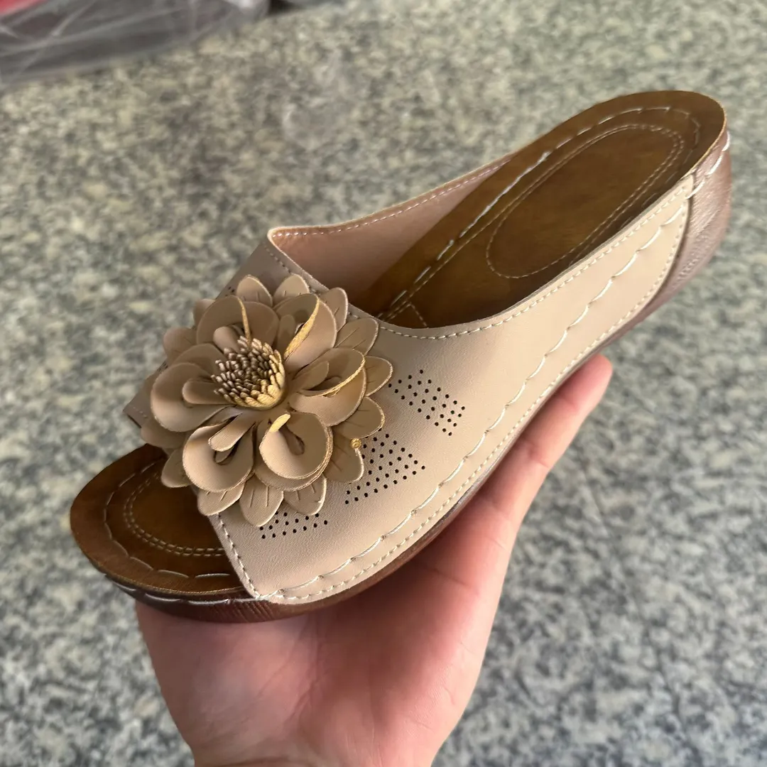 Breakj Breakj Summer New Large-Size Lady Thick-Soled Sandals Help Flowers Decorated With Ultra-Light Polyurethane Soles
