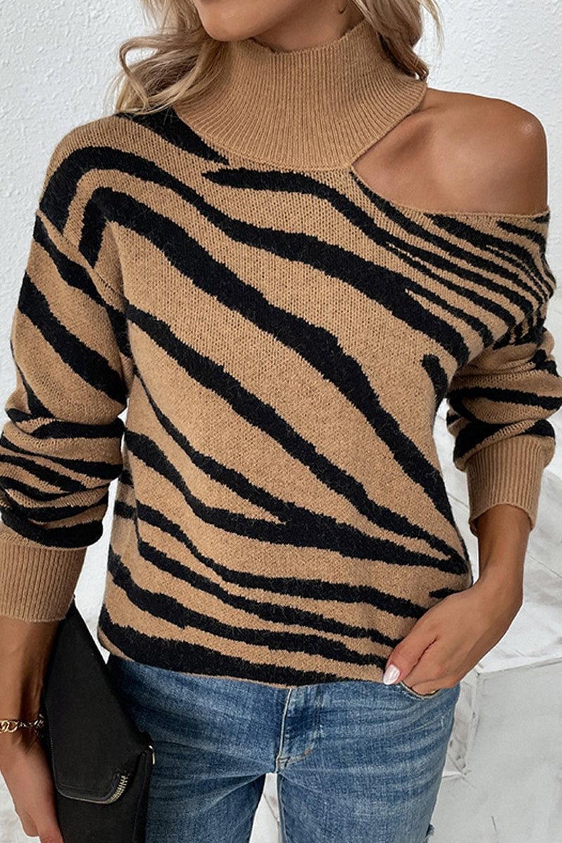 Leopard Print Dew Shoulder Turtleneck Sweater