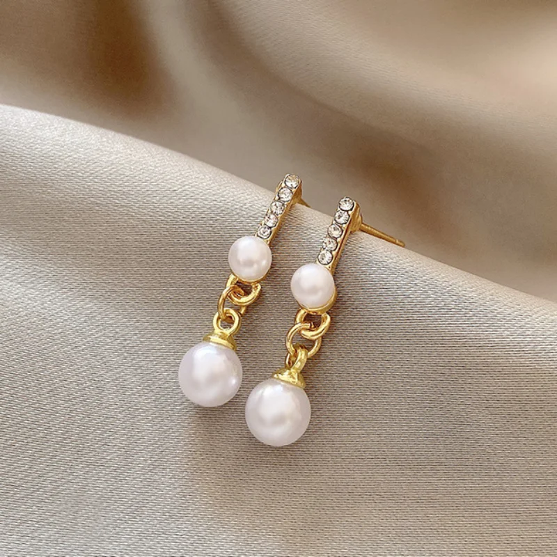 Pearl Rhinestone Earrings