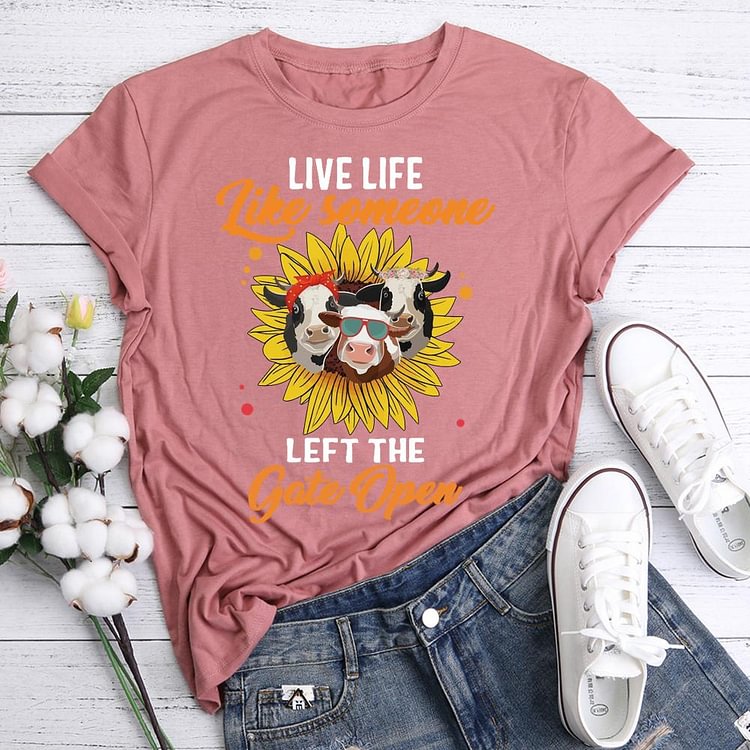 ANB - LIVE LIFE like someone LEFT THE gate open Retro Tee05943