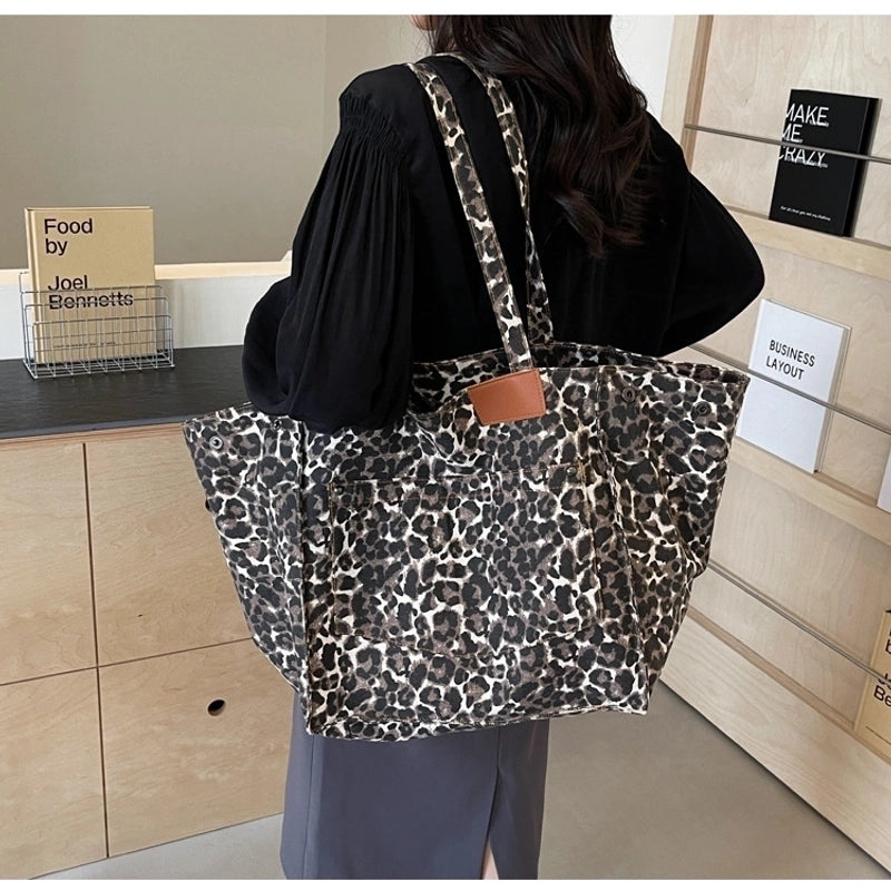 Leopard Print Canvas Tote Large Capacity Bag For Women New Trendy Fashion Original Design Portable Commuter Bag Shoulder