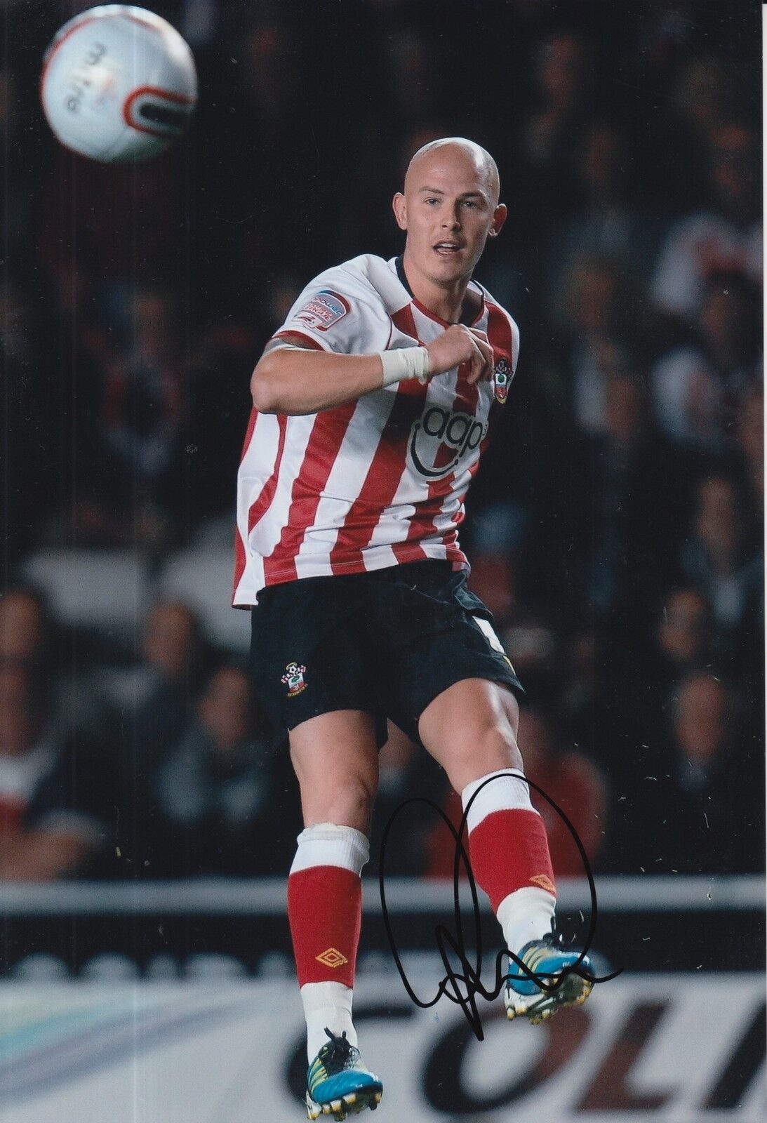 SOUTHAMPTON HAND SIGNED RICHARD CHAPLOW 12X8 Photo Poster painting.