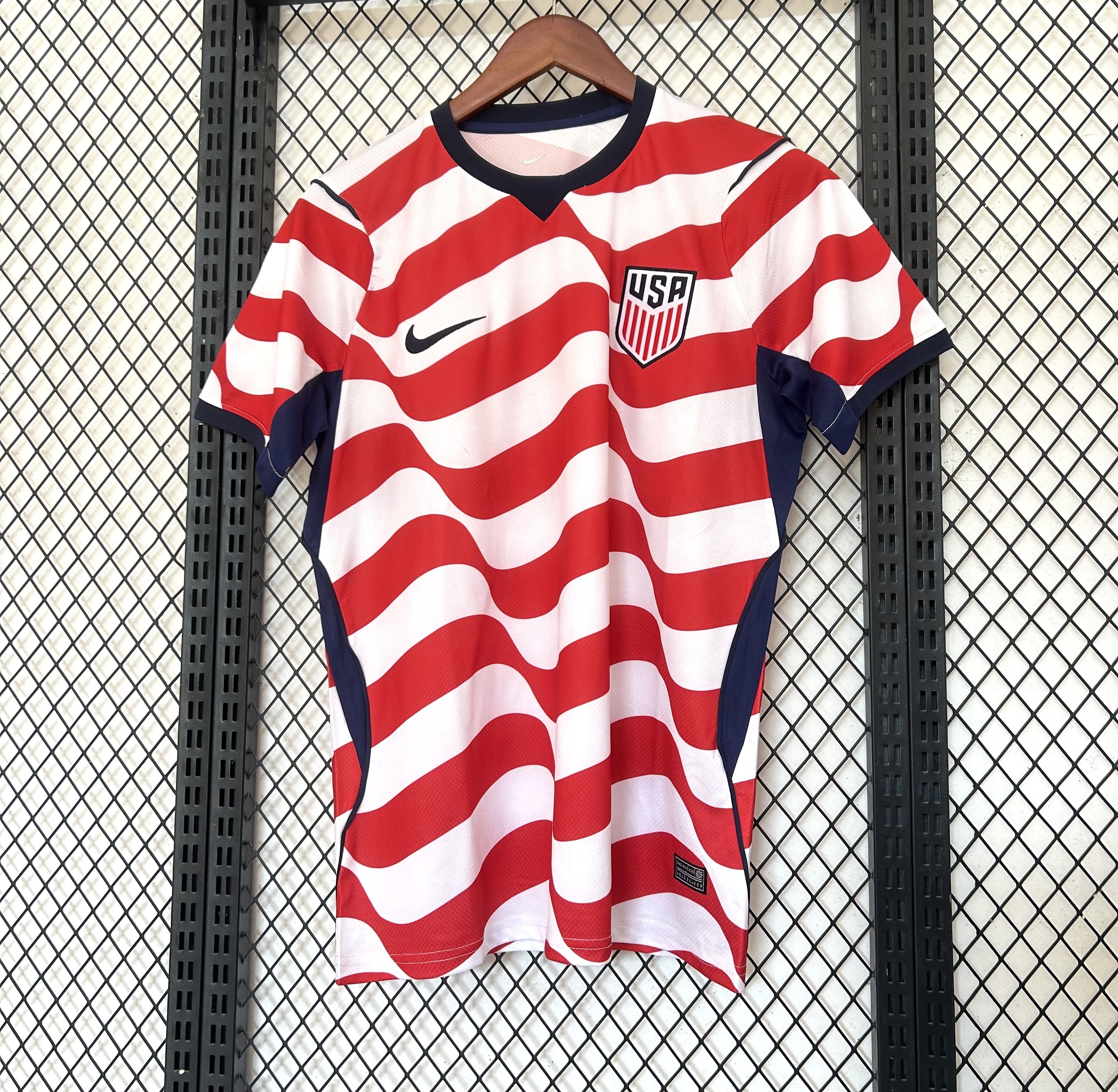 2026/2027-USA-H-FJ-THQ-B021961