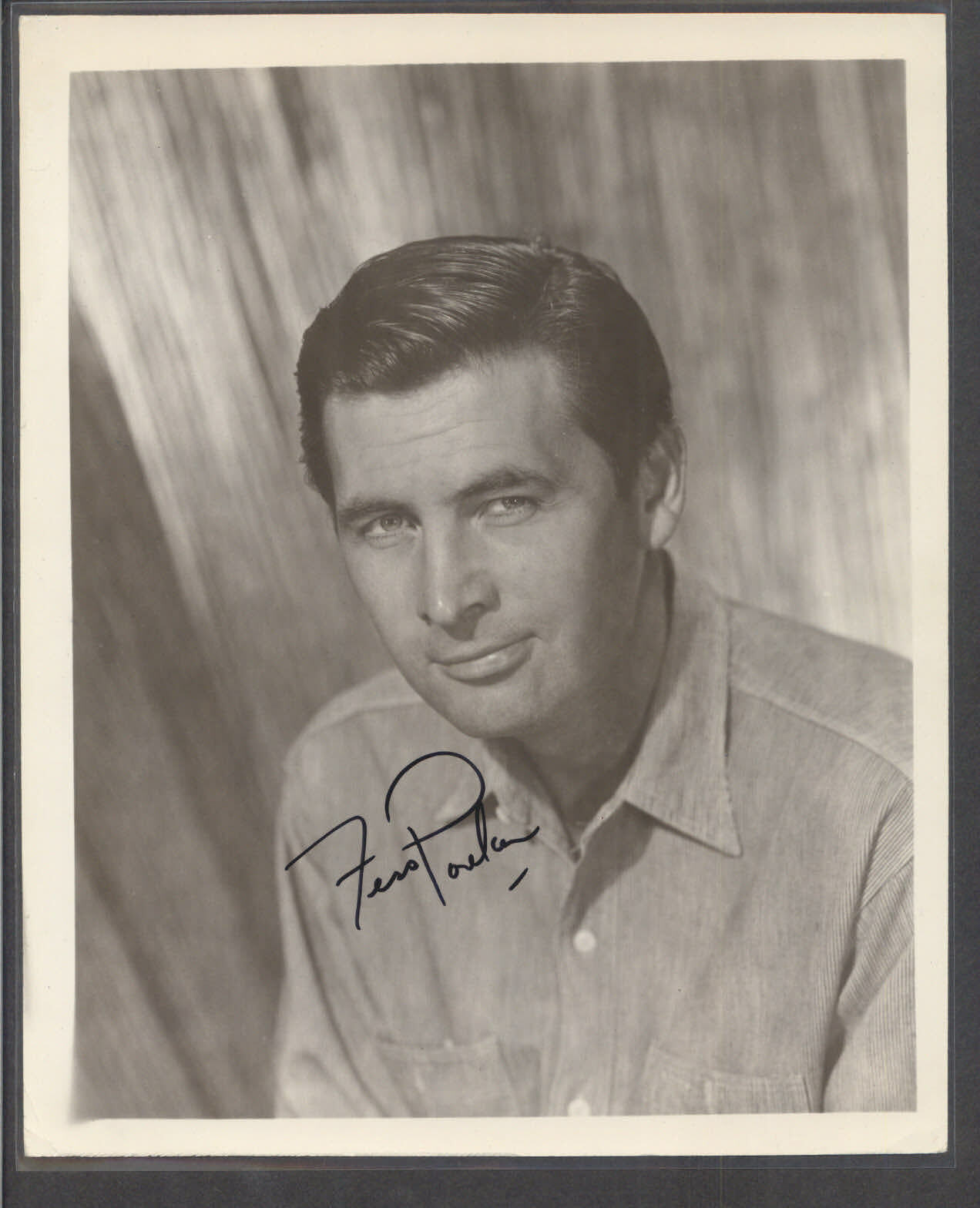 Fess Parker - Signed Vintage Celebrity Autograph Photo Poster painting - Daniel Boon