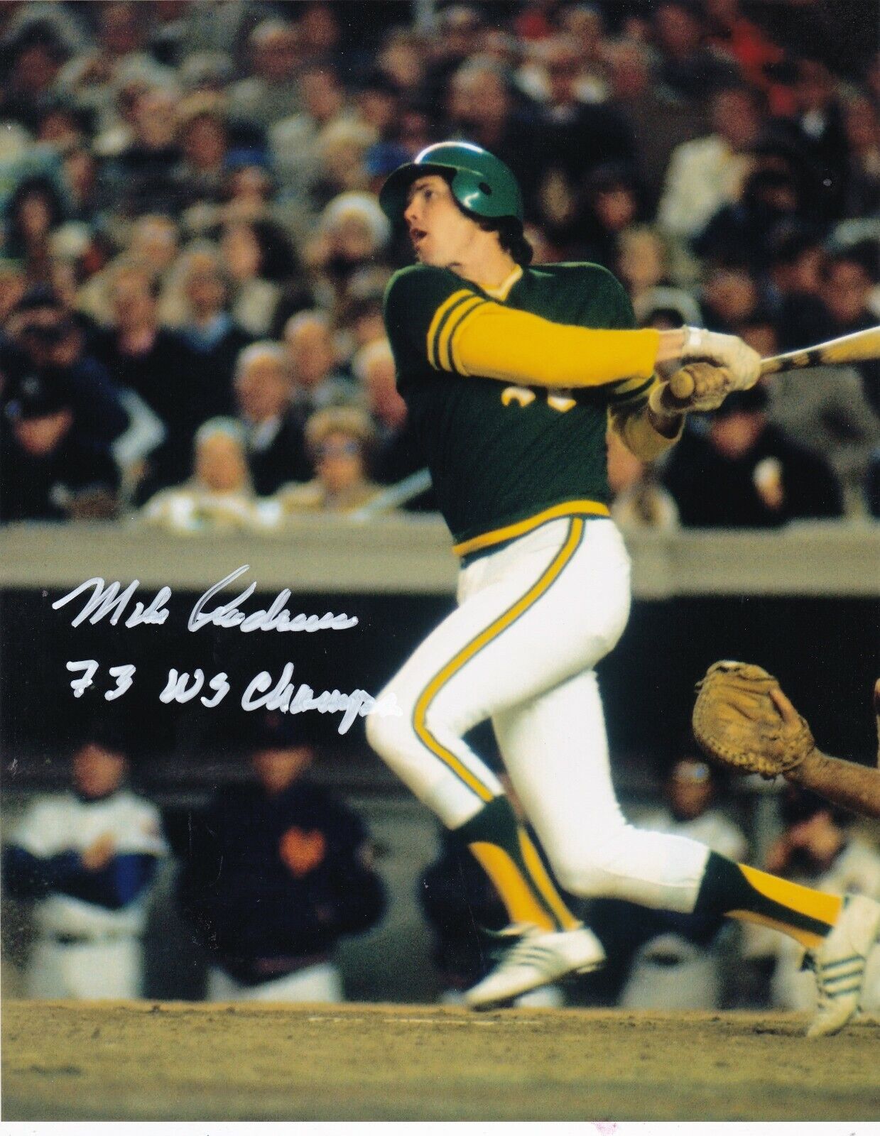 MIKE ANDREWS OAKLAND A'S 1973 WS CHAMPS ACTION SIGNED 8x10