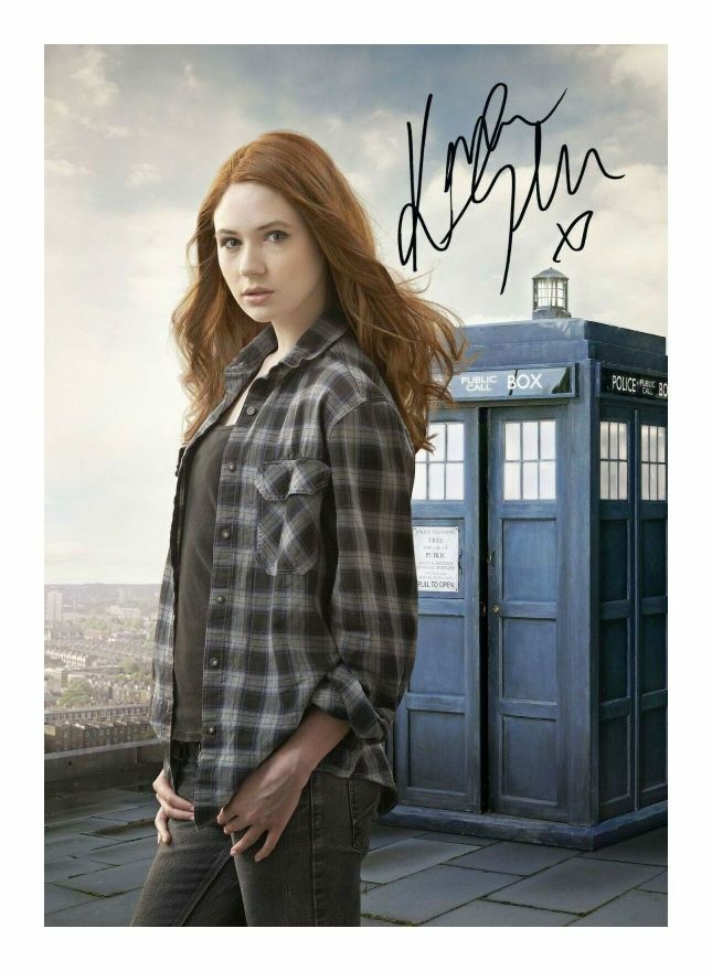 KAREN GILLAN AUTOGRAPH SIGNED PP Photo Poster painting POSTER