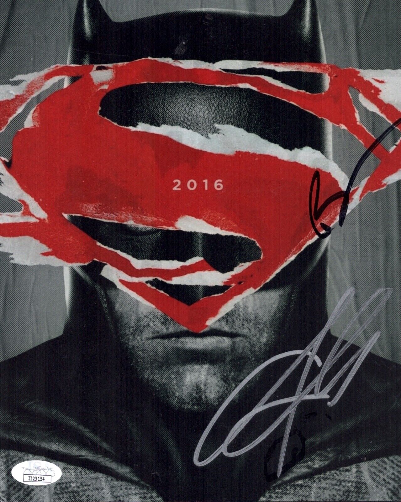 JASON MOMOA & BEN AFFLECK Signed BATMAN VS SUPERMAN 8x10 Photo Poster painting Autograph JSA COA