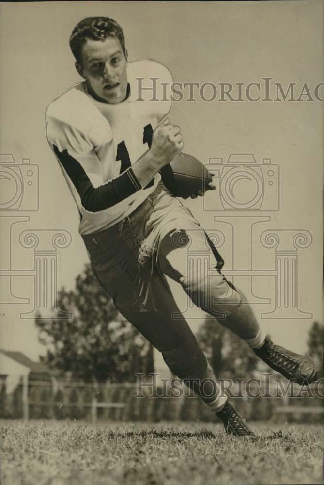 Press Photo Poster painting Highland Parks Football Player Runs Ball - sas22882