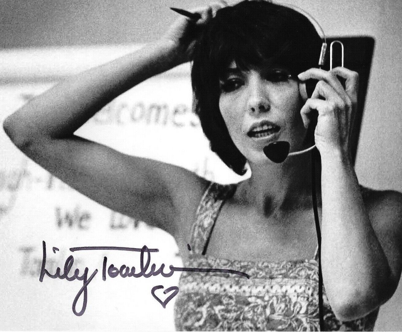 * LILY TOMLIN * signed 8x10 Photo Poster painting * 9 to 5 * GRANDMA * COA * 2