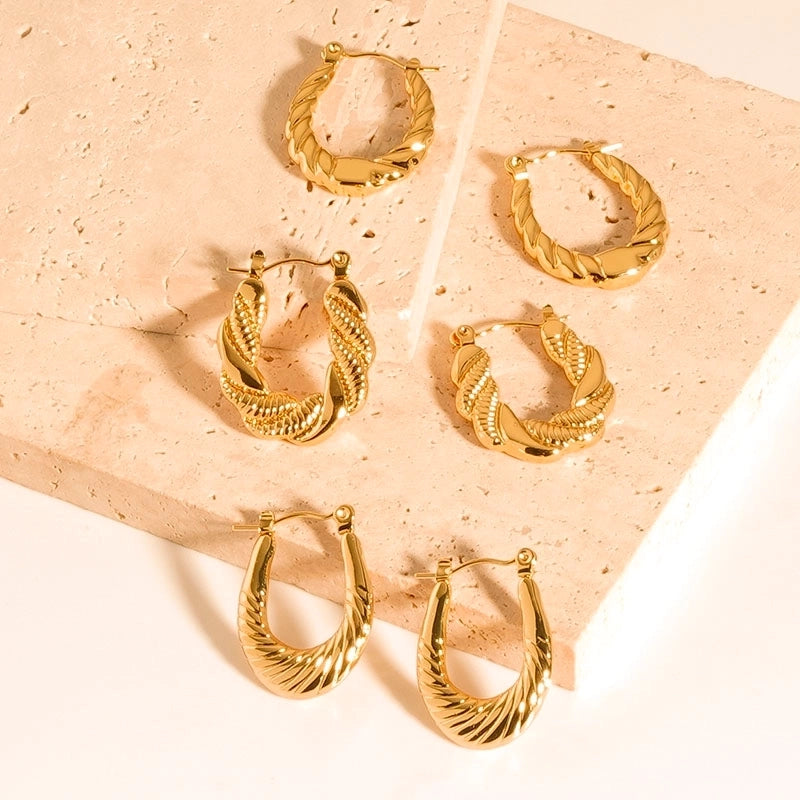 1 Pair Casual Modern Style Classic Style U Shape Geometric 304 Stainless Steel Titanium Steel 18K Gold Plated Earrings