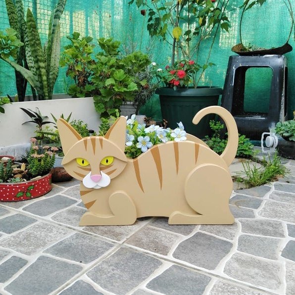 Yellow Cat Planter