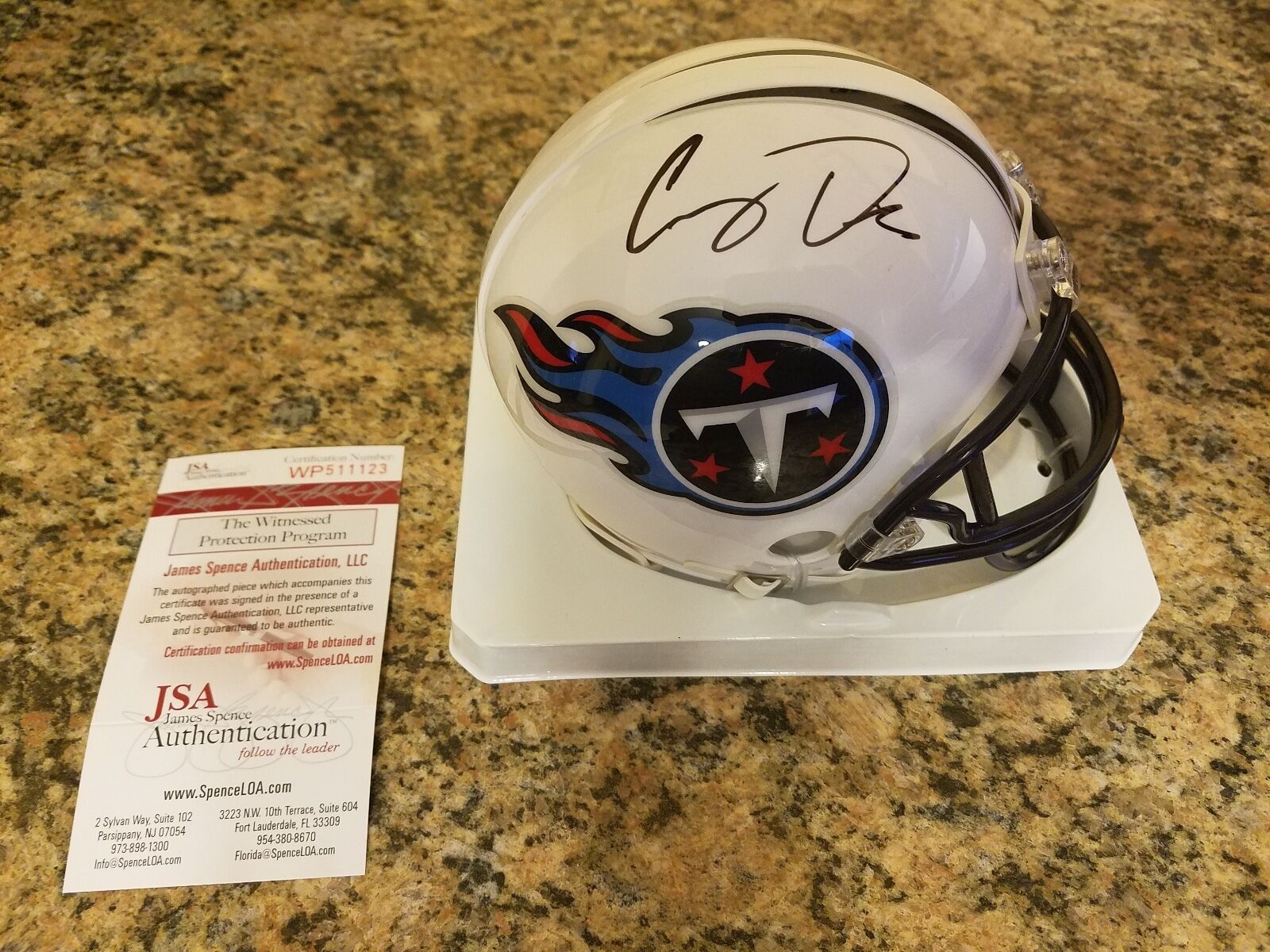 COREY DAVIS 'TENNESSEE TITANS' 2017 1ST RD PICK SIGNED MINI-HELMET *JSA WP511123