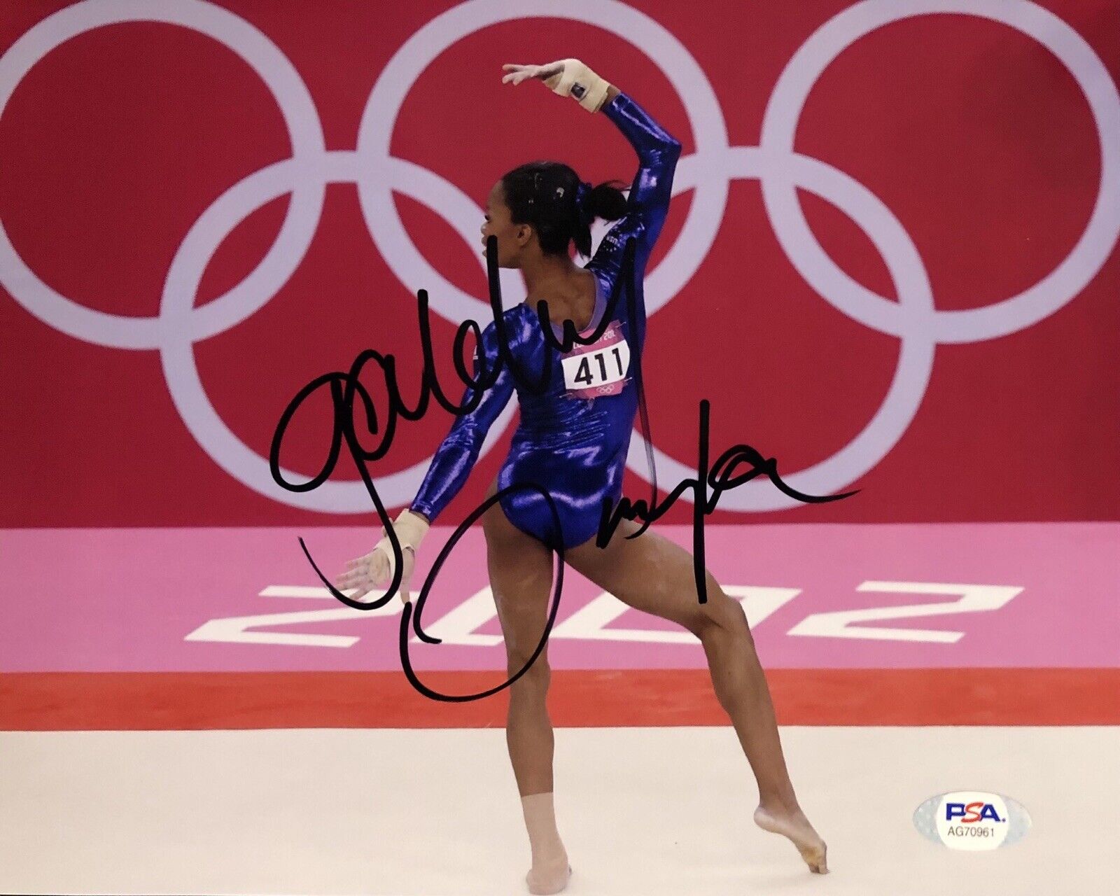 Gabrielle Gabby Douglas Signed Auto Olympic Gold 8x10 Photo Poster painting Gymnastics Psa/Dna