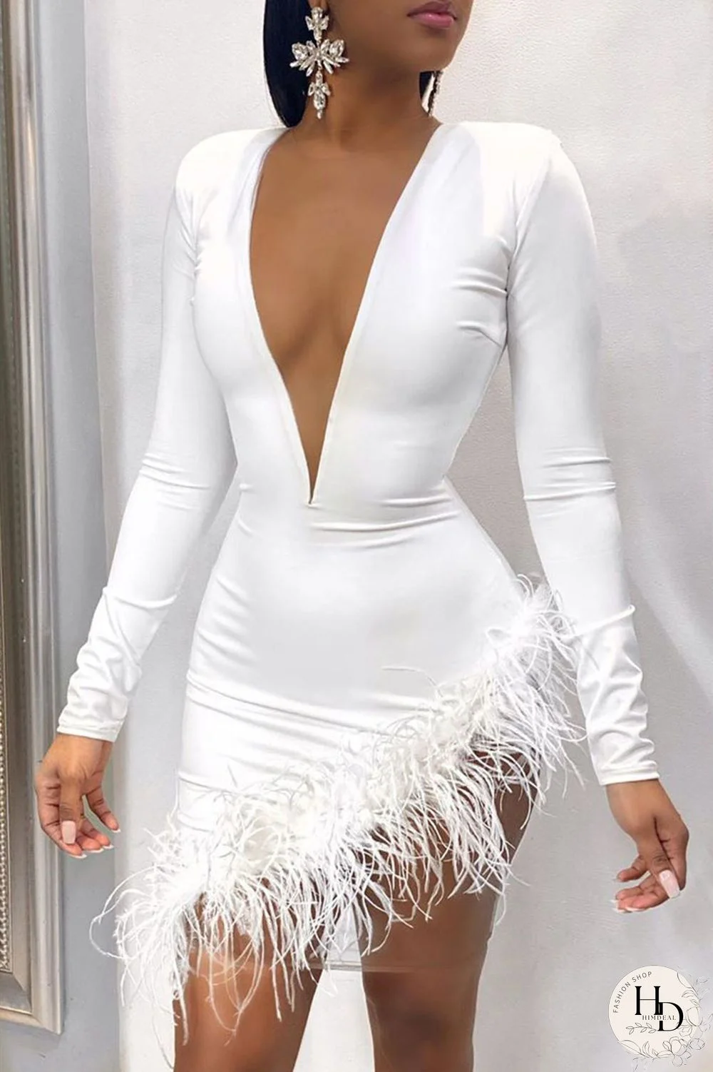 White Sexy Solid Split Joint Feathers Mesh O Neck One Step Skirt Dresses
