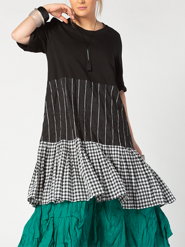 Short Sleeved Multi-layer Printing Dress