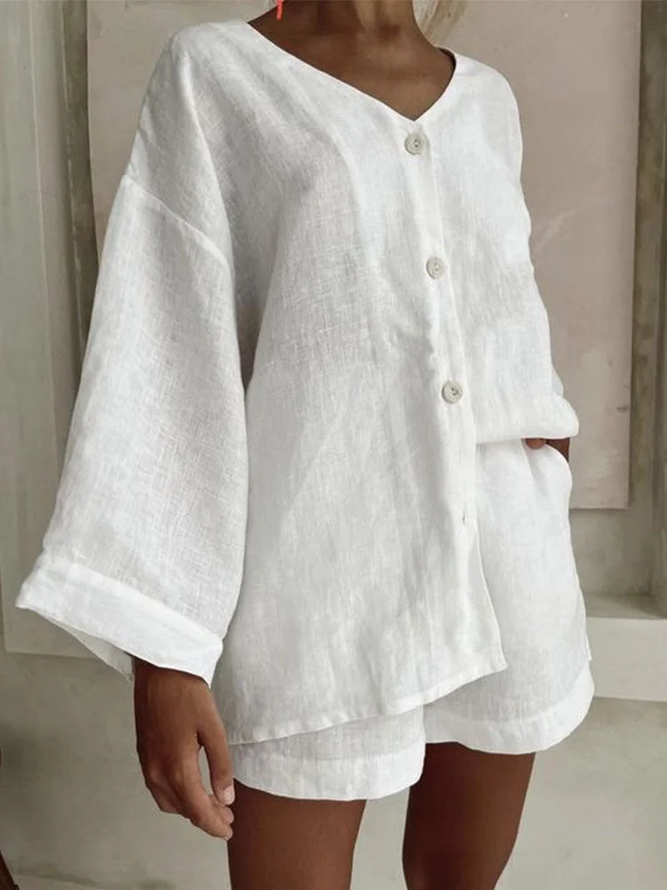 Fashionable cotton and linen shirts, shorts and casual suits