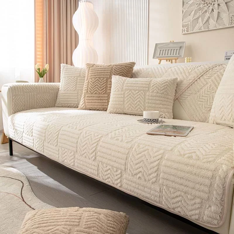 Nigikala Plush Quilted Sofa Cover Winter Thickened Super Soft Velvet Sectional Sofa Towel Luxury Comfortable Non-slip Couch Covers