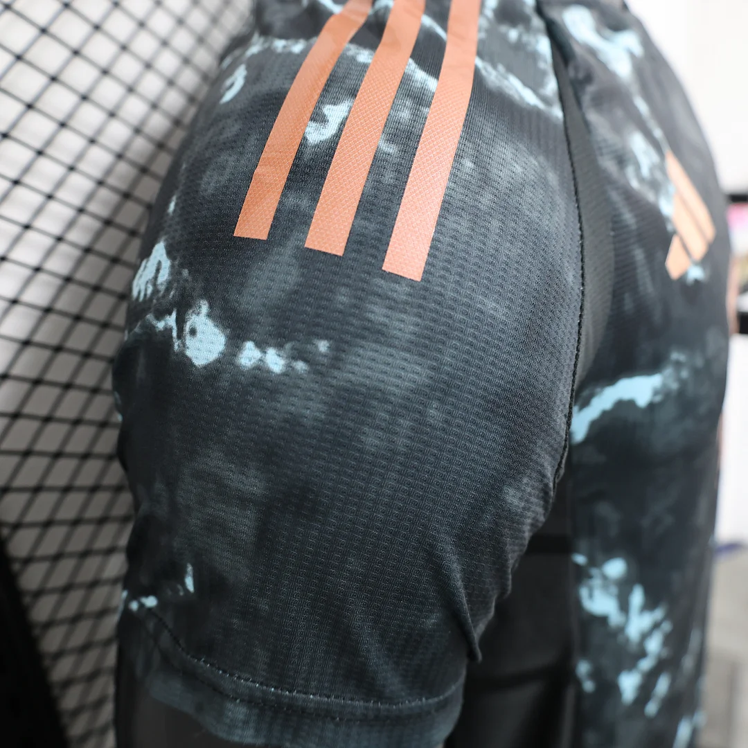 24/25 Bayern Munich Away Player Version Football T-Shirt Thai Quality