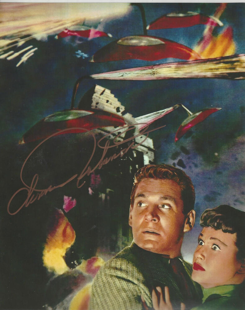 Movie The War of the Worlds Ann Robinson outstanding  Autographed 8x10 C Photo Poster painting