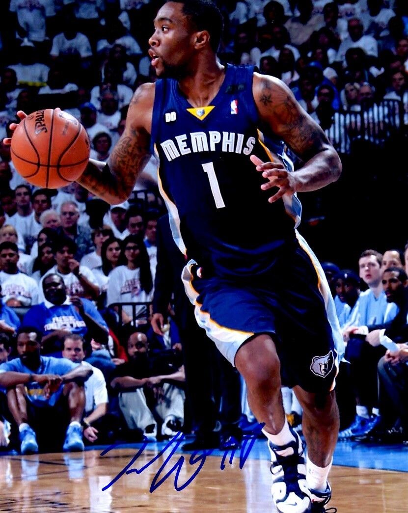 Signed 8x10 TONY WROTEN Memphis Grizzlies Autographed Photo Poster painting w/COA